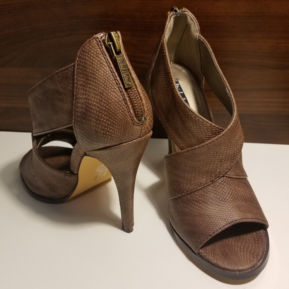 Brown Michael Anonio heels